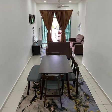 Maryam Homestay Jertih Exterior photo