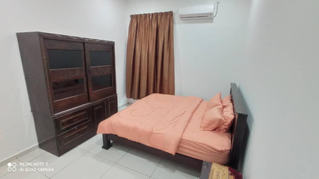 Maryam Homestay Jertih Exterior photo